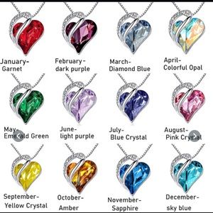 Love heart crystals pendant necklace